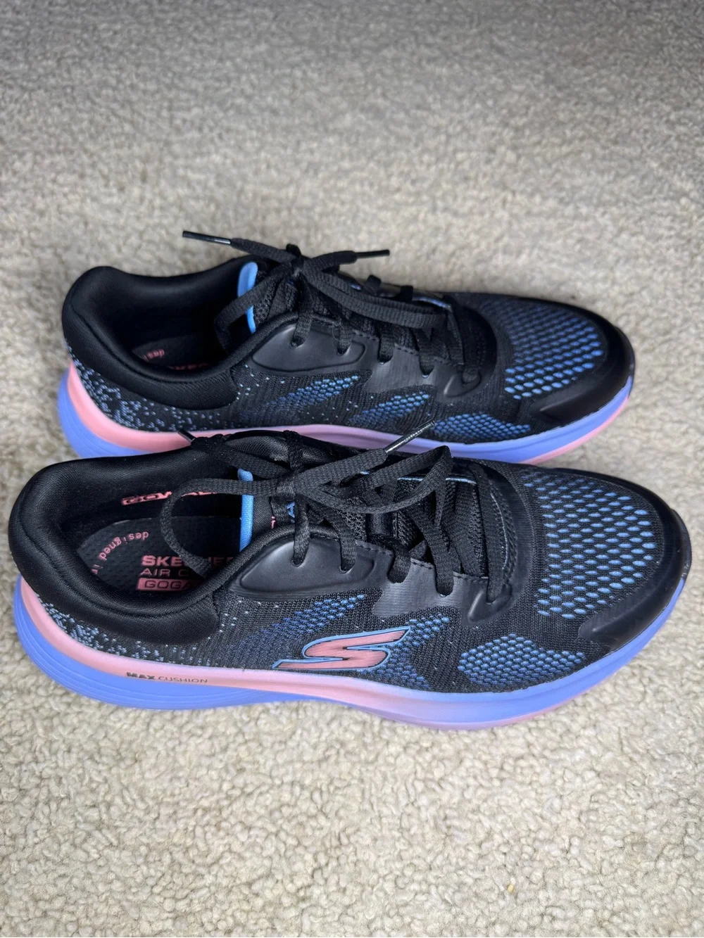 Skechers Women's GOwalk Max Walker Washable Slip on Black Multi Color Size7.5